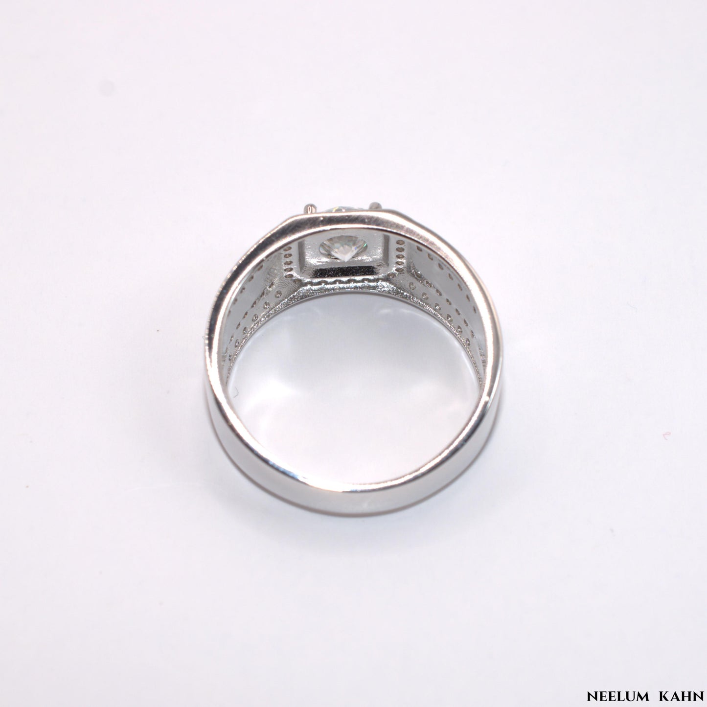 Men's 1Ct Moissanite Ring, Round Cut, 925 Sterling Silver, VVS1 Clarity, Gift Ring Box Included