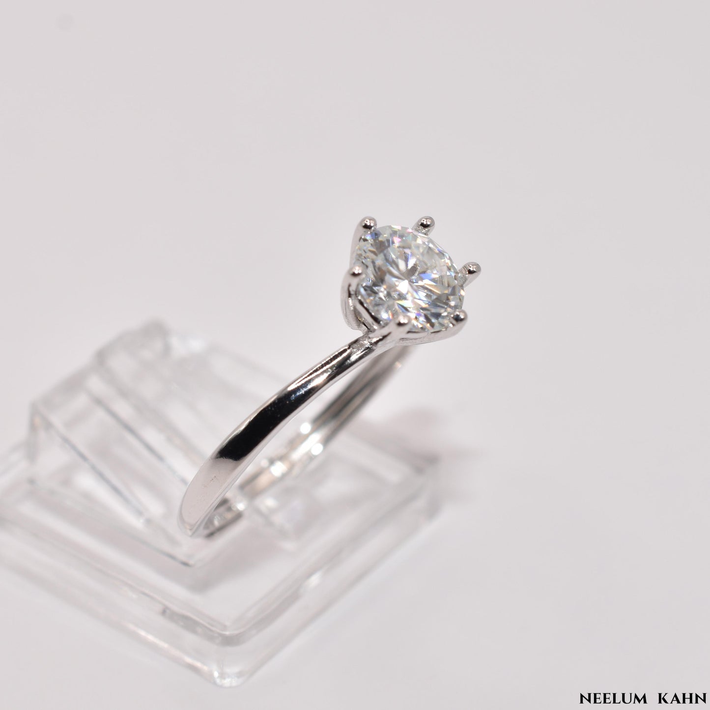 Certified 1Ct Moissanite Diamond Ring D/VVS1 Round Cut – 925 Sterling Silver with LED Ring Box