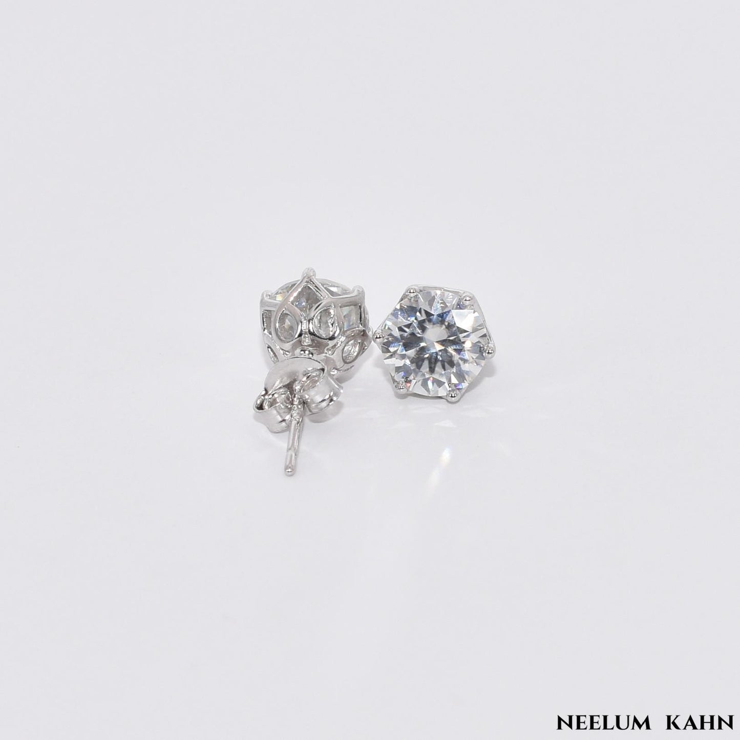 2ct Moissanite Diamond Stud Earrings, 925 Sterling Silver, Round Cut, D Color, VVS1 Clarity, Push Back Studs with Free Gift LED Light Heart Box