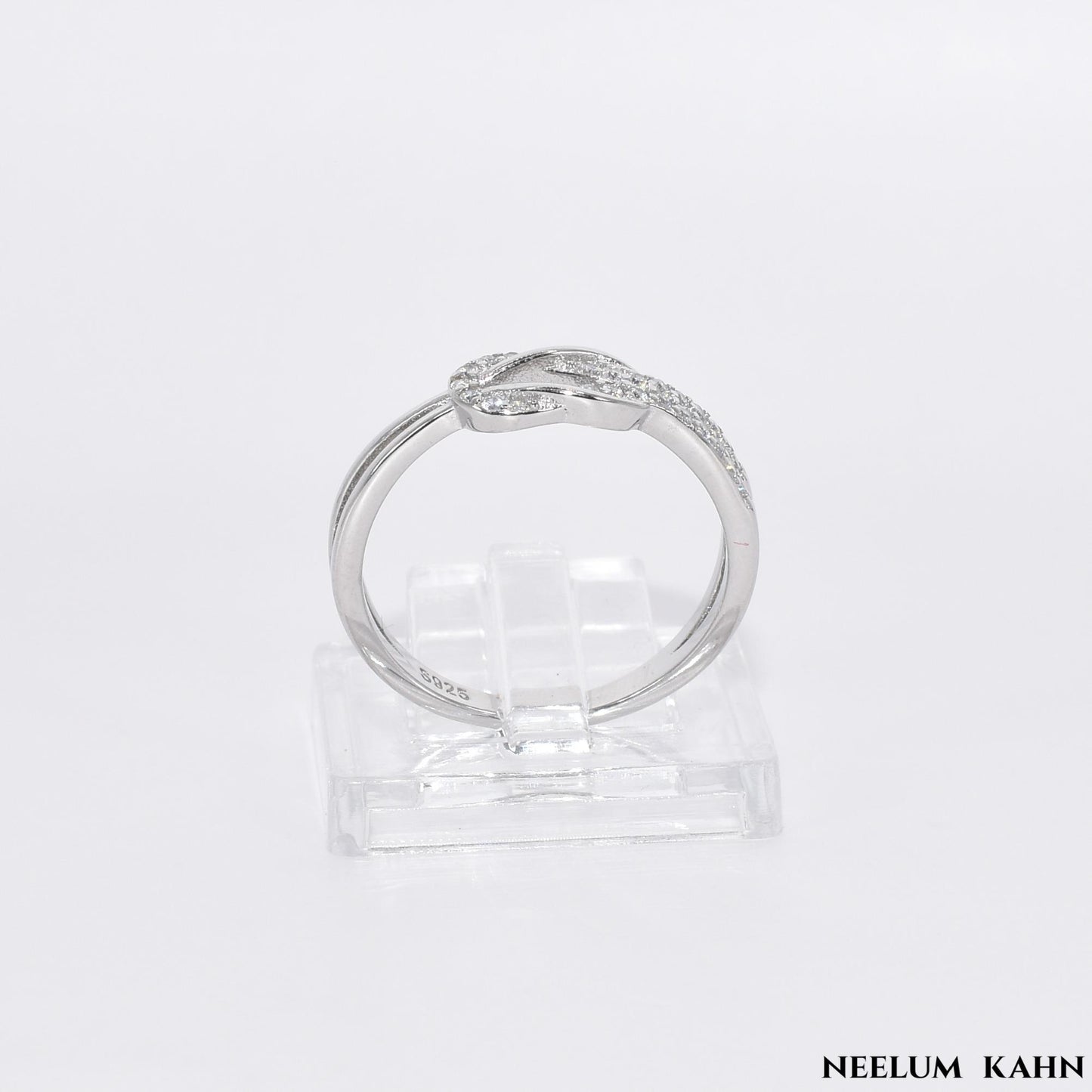 S925 Silver Knot Shape Zircon Ring