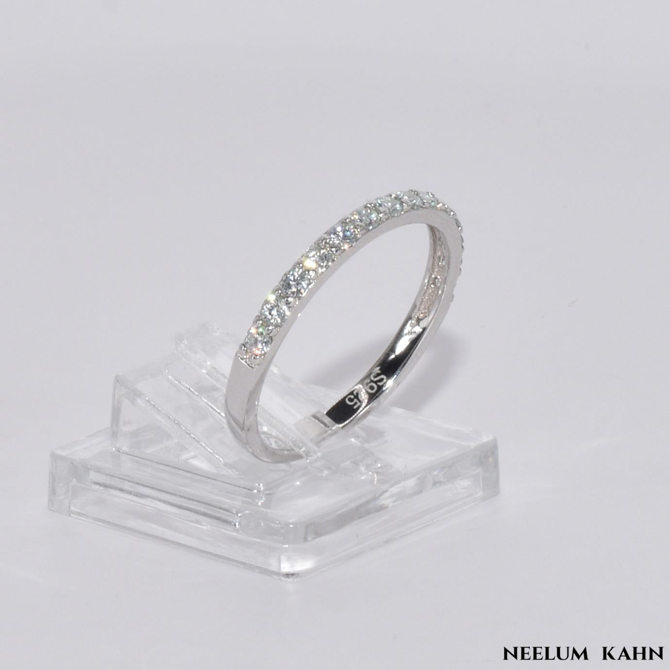 Sterling Silver Moissanite Band Ring, 0.19Ct Round Cut, VVS1 Clarity, Size Options, LED Red Heart Ring Box and Gift Sack Included