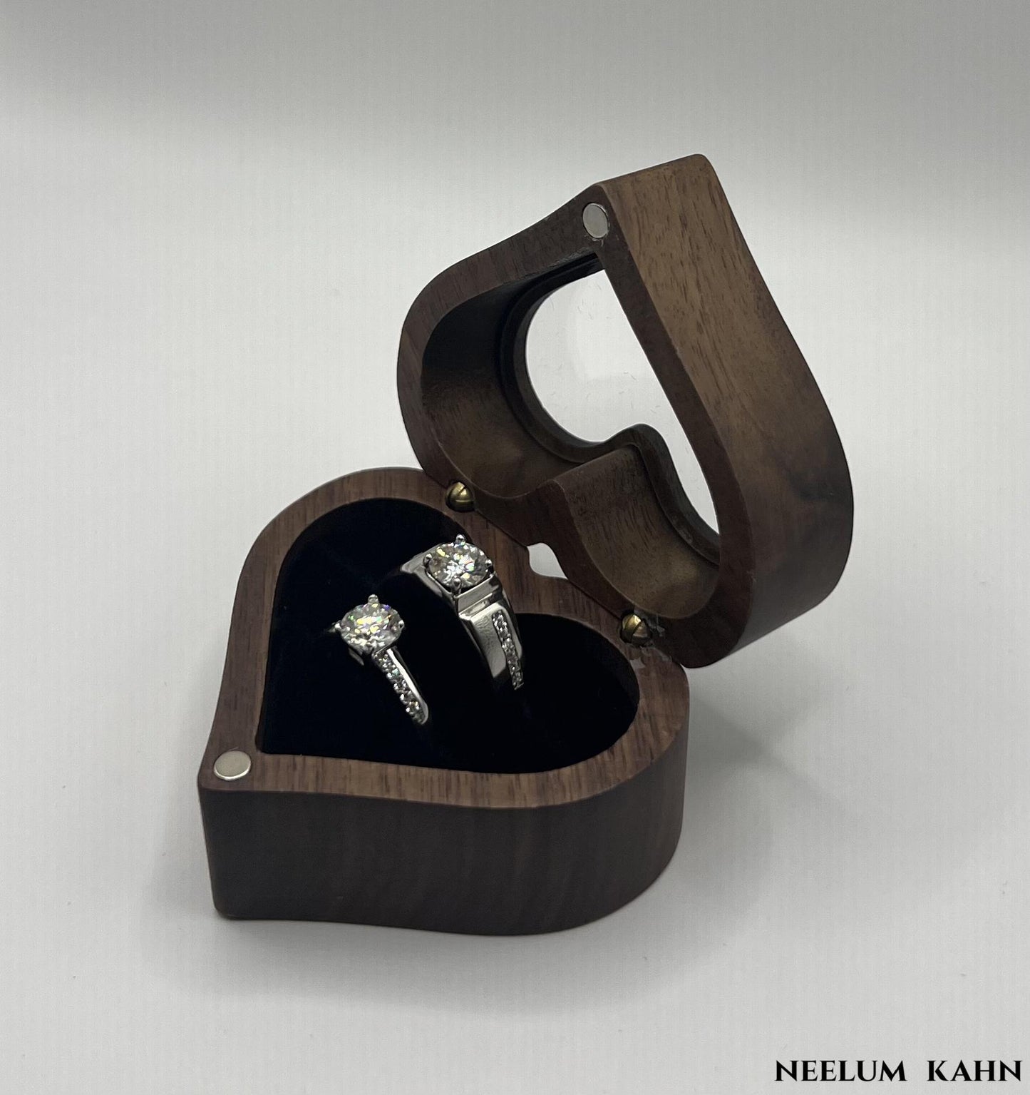 Certified 2Ct (1Ct Each) Moissanite S925 Silver Couple Adjustable Rings With Wooden Heart Ring Box