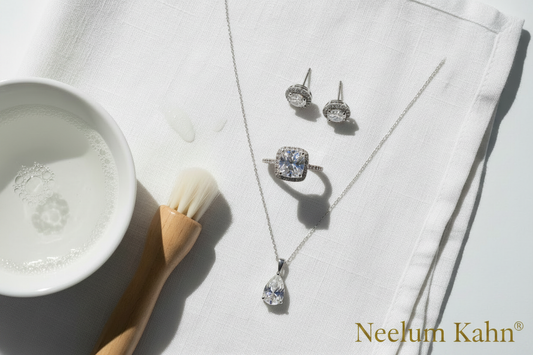 The image is about cleaning jewelry at home