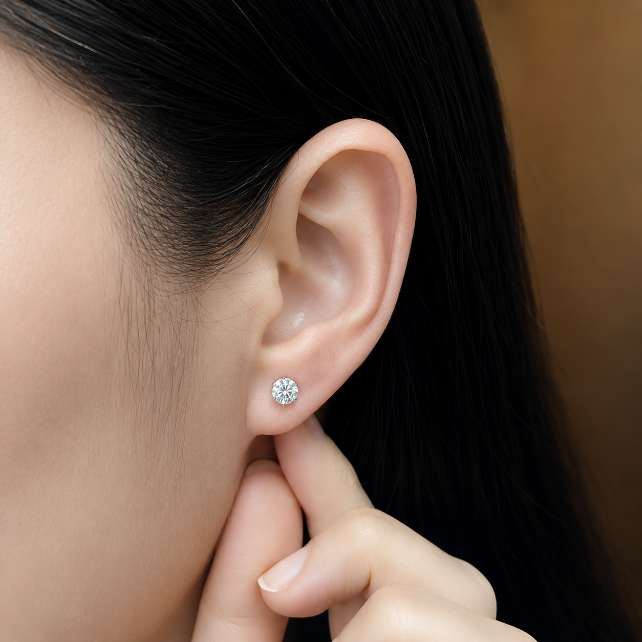 Round Crown Moissanite Stud Earrings – 0.5 Ct Each, 1 Ct Total | 18K Gold Plated 925 Silver | D VVS1
