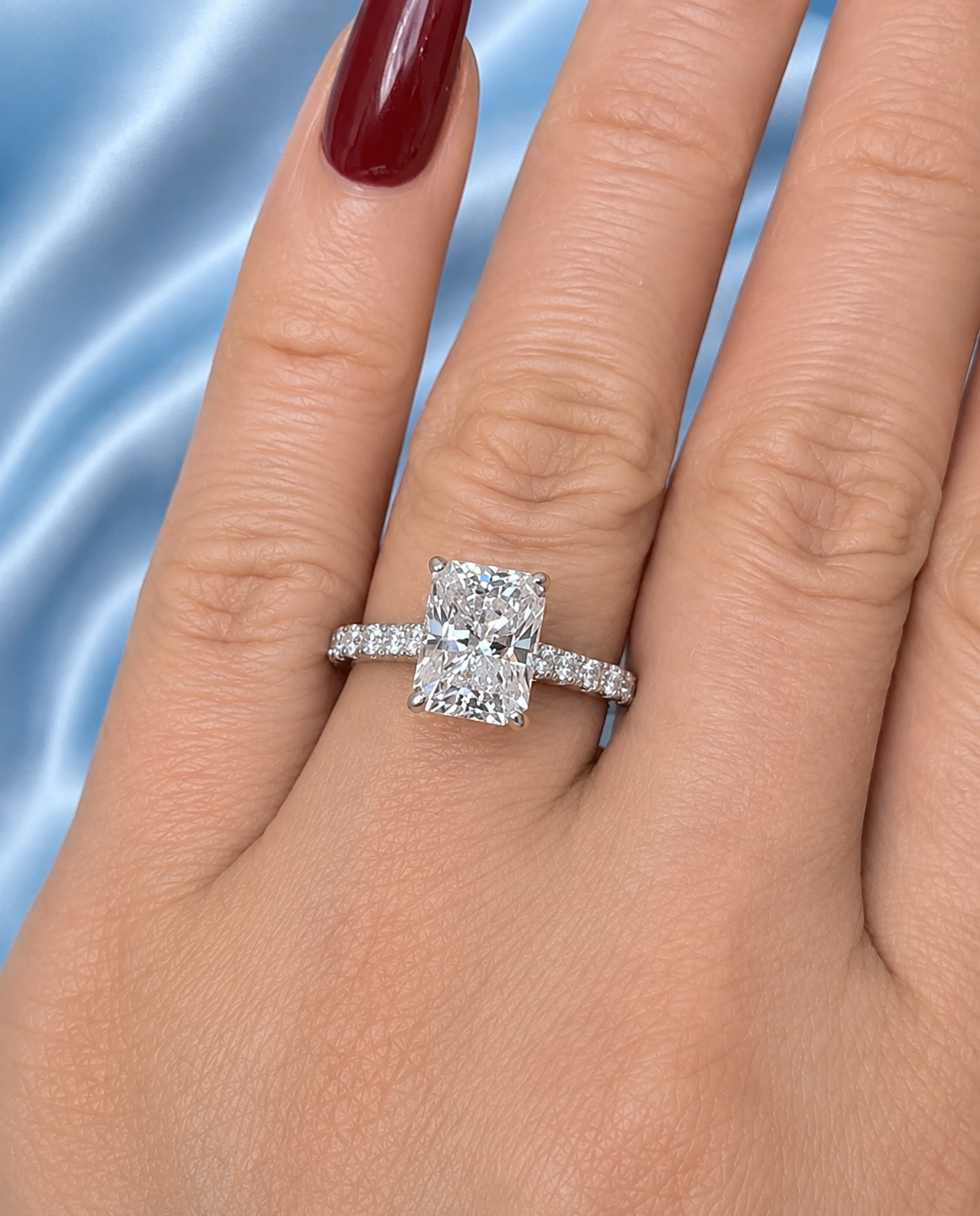 3ct Radiant Cut Moissanite French Pavé Engagement Ring | S925 Silver | D Color VVS1