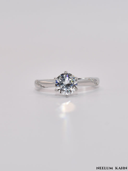 1Ct Moissanite Diamond Ring, 925 Sterling Silver, Round Cut, VVS1 Clarity, 6 Prong Setting, Free Gift LED Heart Ring Box Included