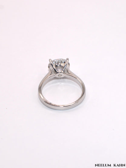 3Ct Moissanite Diamond Ring, 925 Sterling Silver, VVS1 Clarity, D Color, Round Cut, Gift LED Heart Ring Box Included