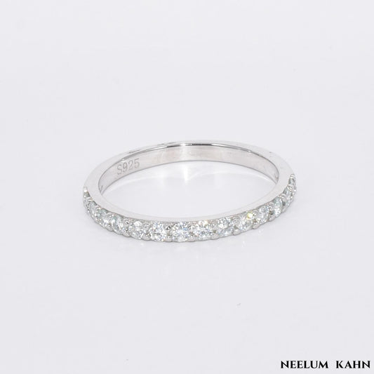 Sterling Silver Moissanite Band Ring, 0.19Ct Round Cut, VVS1 Clarity, Size Options, LED Red Heart Ring Box and Gift Sack Included