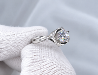 1 Ct Round Moissanite Heart Gallery Infinity Twist Pavé Engagement Ring, S925 Sterling Silver, D Color VVS1 Clarity