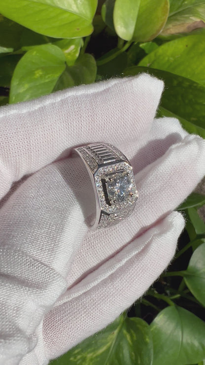 Men's 1Ct Moissanite Ring, Round Cut, 925 Sterling Silver, VVS1 Clarity, Gift Ring Box Included