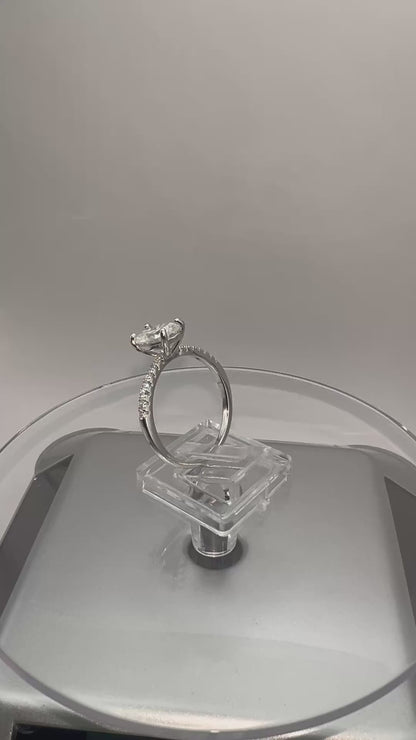 2Ct Oval Cut Moissanite Ring, 925 Sterling Silver, VVS1 Clarity, for Weddings and Engagements Halo Ring