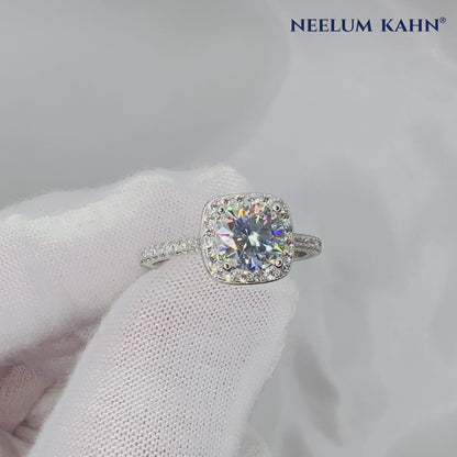 1ct Moissanite Halo Pavé Setting Engagement and Proposal Ring | White Gold Plated S925 | VVS1 | LED Heart Box