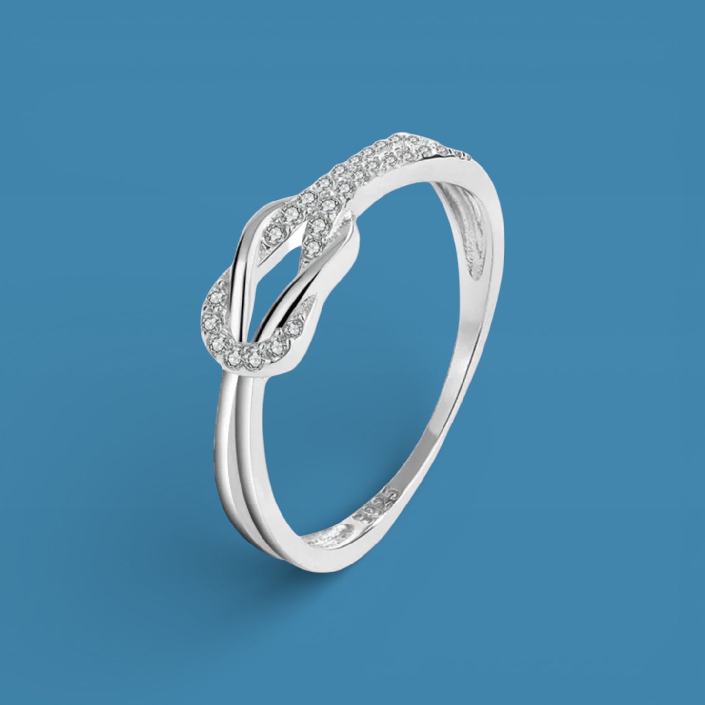 S925 Silver Knot Shape Zircon Ring